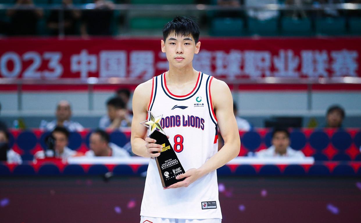 CBA新赛季分组出炉！广东硬刚上海，辽宁拿上签，北京对手被削弱